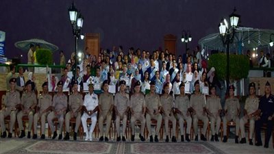 القوات المسلحة تكرم الطلبة المتفوقين دراسياً من أسر القوات المسلحة  