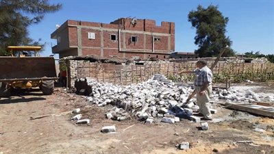 بالصور.. ازالة أربع مخالفات بناء بحي غرب وشرق المنصورة ومركز طلخا بالدقهليه