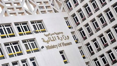 المالية: تقدير الرسوم الجمركية على الواردات بأسعار صرف العملات المُعلنة من البنك المركزي من أول سبتمبر الحالي