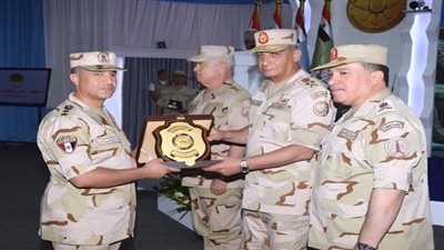 الفريق أول محمد زكي يفتتح المرحلة النهائية من مشروع تطوير النظام الإشاري لقوات حرس الحدود