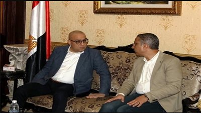 وزير الإسكان ومحافظ سوهاج يتفقدان الوحدات السكنية بمشروع الإسكان الاجتماعى 