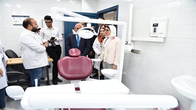 وزيرة الصحة تتفقد وحدتي الـ