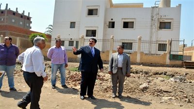 مرزوق يتفقد طريق محور الباسوسية بالقناطر الخيرية لدفع الأعمال وتسليم الطريق لإفتتاحه