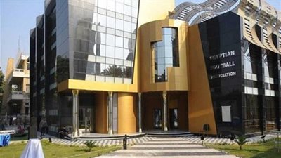 اتحاد الكرة يطالب الأمن بحسم أمر ملعب وعدد جماهير السوبر بين الأهلى والزمالك