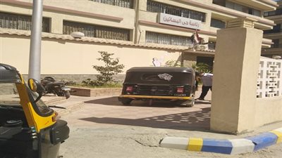 رئيس حى البساتين: مصادرة 10 تكاتك بمنطقة المعادي الجديدة