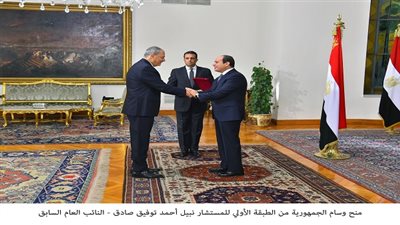 الرئيس السيسي يشهد أداء حلف اليمين لرئيس مجلس الدولة والنائب العام