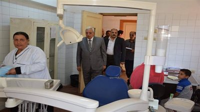 محافظ الدقهليه.. يوعد بتطوير مركز طب الأسرة بميت الفرماوي وزيادة عدد الاطباء 