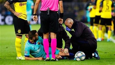 برشلونة يعلن عن التشخيص النهائي لإصابة البا