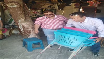 رفع وازالة اشغالات كافيه بشارع ٢٩٨ بالمعادى الجديدة