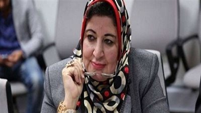 شادية ثابت تشيد بموقف معلمين امبابة الوطني