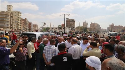 محافظ السويس يتفقد ميدان الأربعين ويطالب أجهزتة بنظافة الميدان