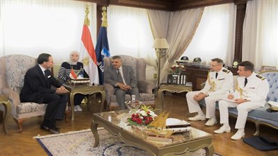 الفريق أسامة ربيع يستقبل السفير الفرنسي في القاهرة لبحث سبل التعاون المشترك