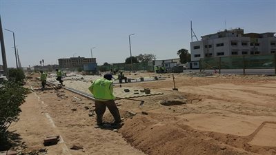 شوارع الغردقة في ثوبها الجديد.. رصف وتطوير طريق الحجاز