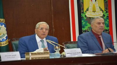 المجلس التنفيذي يناقش تقنين أراضي الدولة والتشديد على نظافة المدارس بالدقهليه