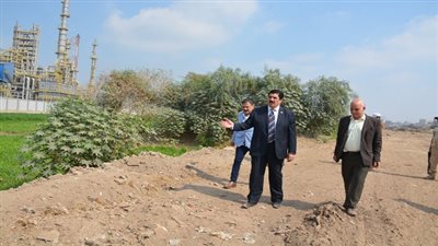 محافظ القليوبية يتفقد موقع الطريق البديل لشركات البترول بمسطرد بشبرا الخيمة