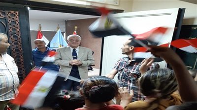 رئيس حى البساتين: توزيع 