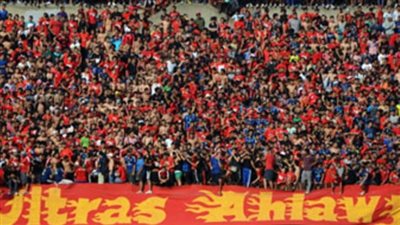 إخلاء سبيل 4 متهمين من مشجعي الأهلي في