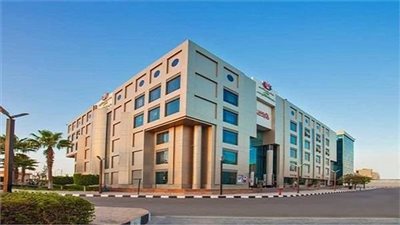 مستشفى سعاد كفافى تطلق قافلة طبية  الى الوادى الجديد لعلاج غير القادرين 