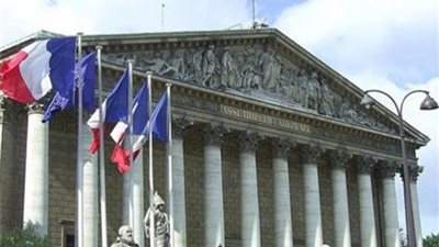 فرنسا تستدعي السفير التركي بسبب الهجوم على شمال سوريا