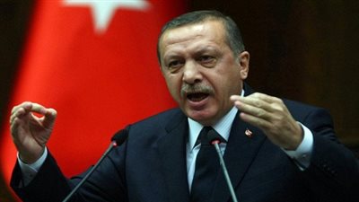 أردوغان يهدد الاتحاد الأوروبي باللاجئين للسكوت على غزو سوريا
