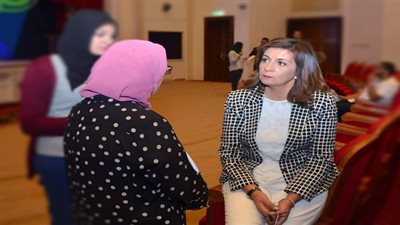 وزيرة الهجرة تتفقد الاستعدادات النهائية لمؤتمر «مصر تستطيع بالاستثمار والتنمية»