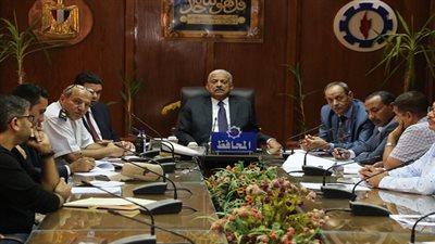 الموافقة على تقنين أوضاع عدد من الأراضي الزراعية بالسويس