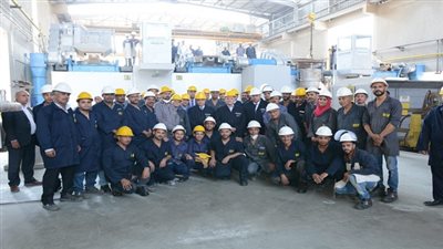 عمال الإنتاج الحربي يأكدون التفافهم حول القيادة السياسية                                                                      