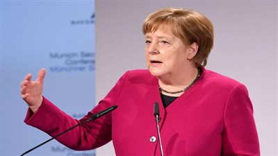ميركل تطالب تركيا مجددا بالانسحاب من شمال سوريا
