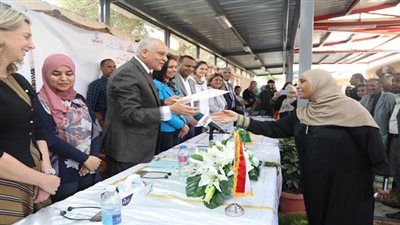 راشد: 116 باكية وفرش للبائعين بسوق زنين الحضارى