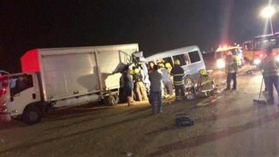 مصرع 30 معتمرا وإصابة 5 آخرين في حادث مروع بالسعودية