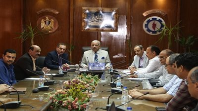 السويس تستعد لمواجهة موسم السيول والأمطار