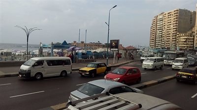 بعد سقوط الأمطار على عدة مناطق بالقاهرة.. سكندريون 