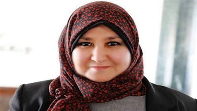 مدير تعليم السويس تؤكد على انتظام الدراسة بمدارس المحافظة