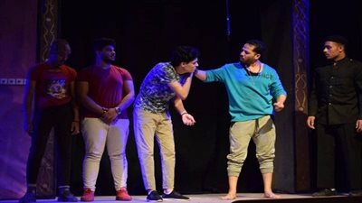 مسرحية إكرام الحلم دفنه تتألق في ساقية الصاوي في حضور جماهيري ضخم