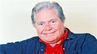 مرض حسين فهمي.. هنا الحقيقة كاملة