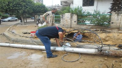 سقوط عامود إنارة أمام الإدارة التعليمية بالبساتين 