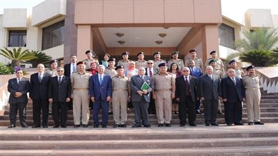 القوات المسلحة تنظم ندوة بعنوان الإستراتيجية القومية للتنمية المستدامة إرتباطا بتنامى العلاقات المصرية الإفريقية