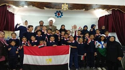 مصطفى صادق يشهد حفل ختام اللقاءات التثقيفية الحوارية بالسويس  