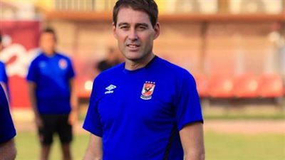 في معركة التعاقدات بالأهلي.. مفاجأة وصدمة لهؤلاء