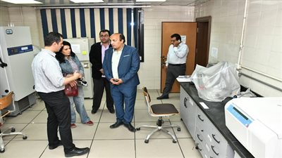 الاستعانة بإمكانيات مركز أبحاث إكتشاف الدواء وتطويره بجامعة عين شمس  