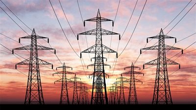 توقيع عقد جديد بالشركة المصرية لنقل الكهرباء