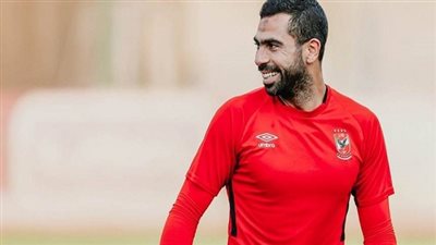 بعد إغراءات بيراميدز.. أحمد فتحي يحدد موقفه