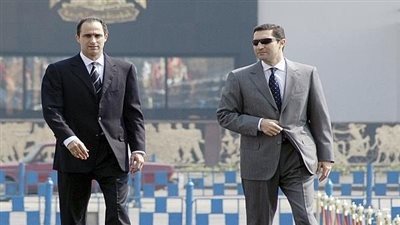 قرار من محكمة الجنايات في محاكمة علاء وجمال مبارك بالتلاعب في البورصة