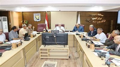 فودة يترأس مؤتمر المتابعة الدورى ويتابع مشروعات الخطة الاستثمارية وتقنين الاوضاع