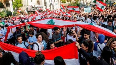 الرئيس اللبناني: مطالب المحتجين ستكون أولوية أهداف الحكومة المقبلة