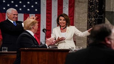 رئيسة الكونجرس تقدم عرضا لـ