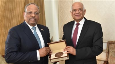 عبد العال يستقبل سفير الإمارات