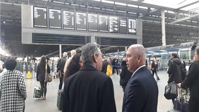 وزير النقل يبحث مع الشركات الإنجليزية تطوير السكك الحديد