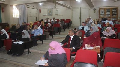 تعليم السويس يناقش خطة الإستعداد لإمتحانات الصف الأول الثانوي