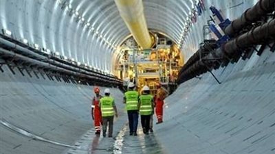 مدبولي والوزير يشهدان دخول الحفار العملاق محطة أنفاق ماسبيرو غدا